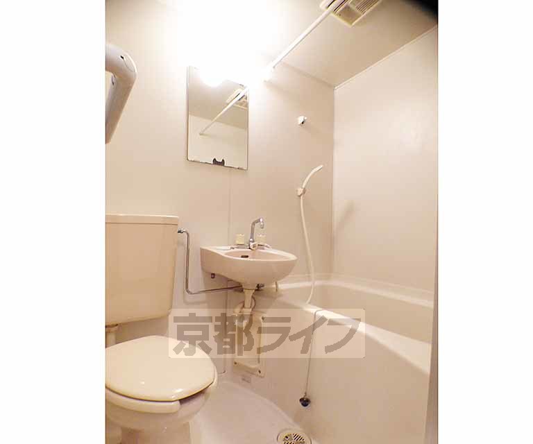 バス・シャワールーム　きれいなＵＢですよ