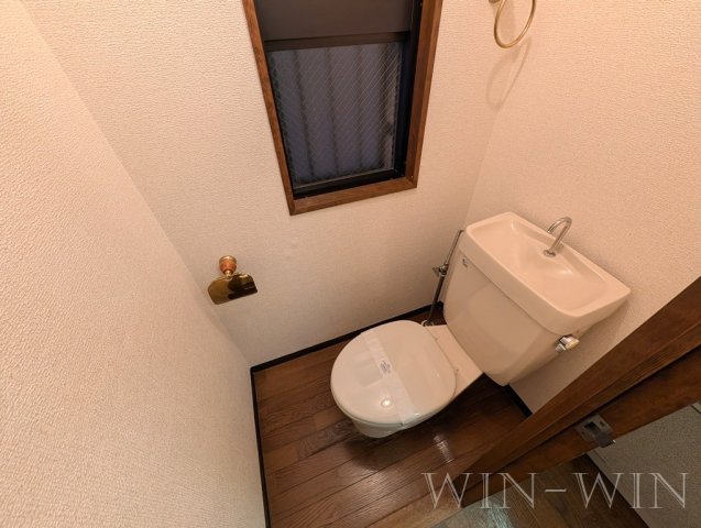 トイレ　イメージ（同建物内別部屋の写真です）