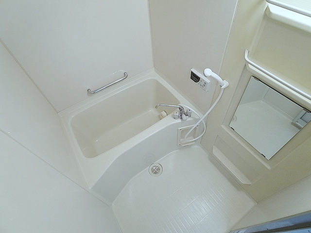 バス・シャワールーム　追炊き機能付バスルーム