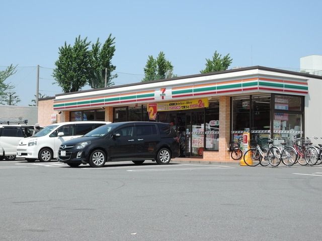 コンビニ　セブンイレブン（コンビニ）まで150m