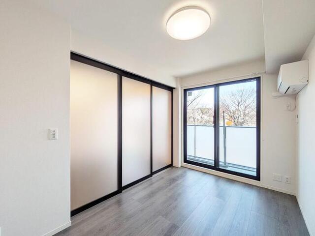 居室・リビング　洋室(1)