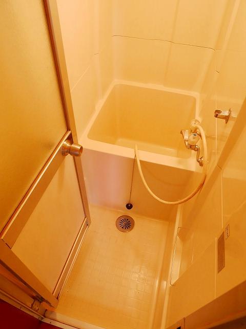 バス・シャワールーム　浴室