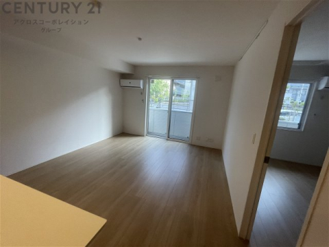 居室・リビング　カウンターキッチンのあるリビングです♪