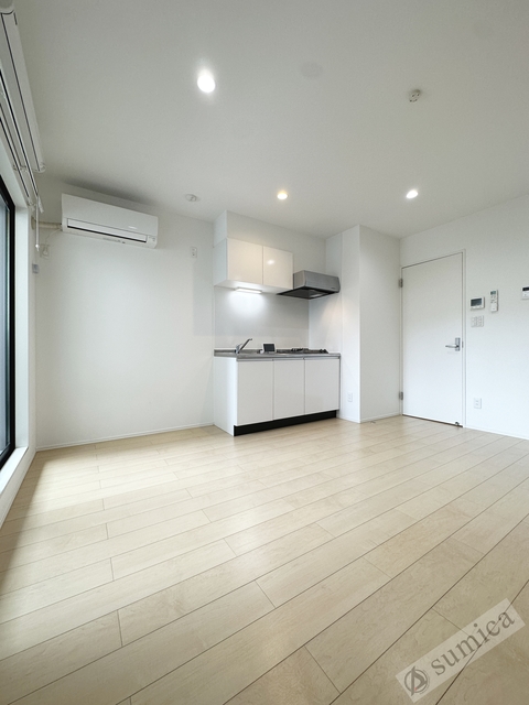 居室・リビング　ネットは無料で利用可能です♪♪