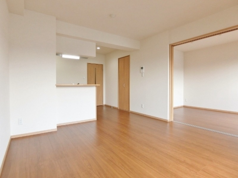 居室・リビング　図面と現状に相違がある場合には現状を優先