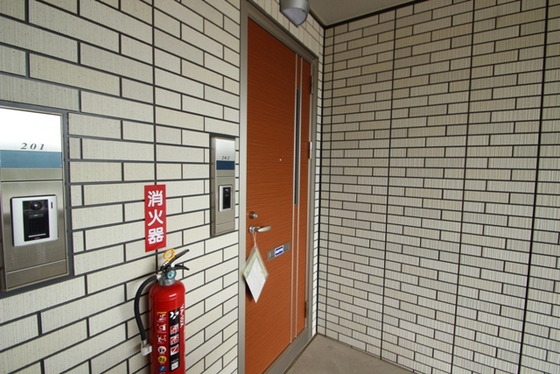 玄関　※別部屋の写真です