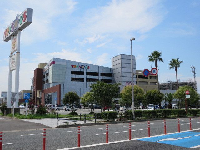 ショッピングセンター　イオンモール香椎浜（ショッピングセンター）まで2400m