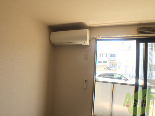 その他設備　エアコンも設置されてるのでわざわざ準備する必要がないですね。