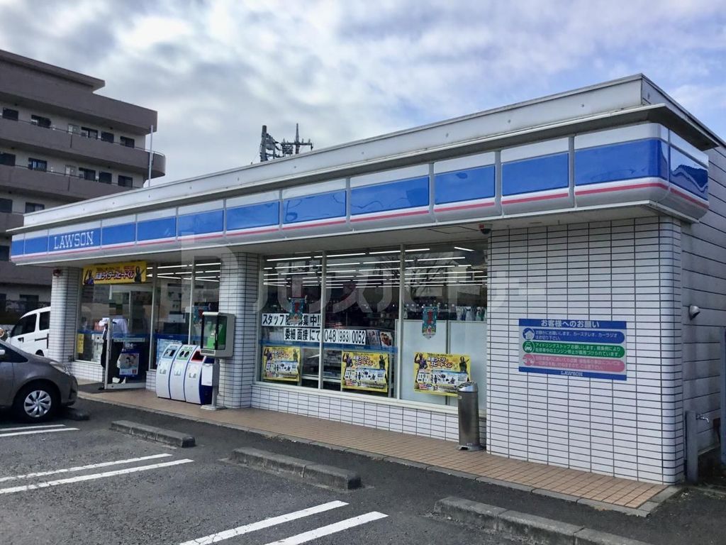コンビニ　ローソン吉川高富一丁目店（コンビニ）まで420m
