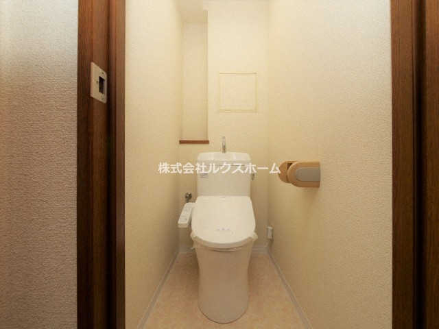 トイレ　清潔感のあるトイレです