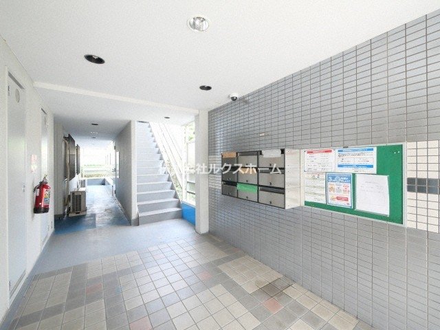 ロビー　清潔なロビーです