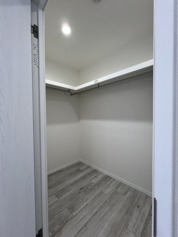 収納　【ホワイトパレス】