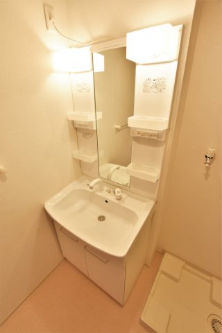洗面設備　洗面所です