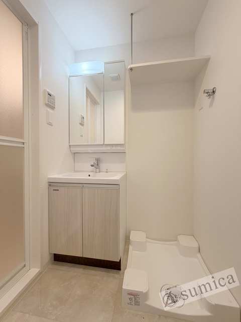 洗面設備　洗面脱衣所付き！独立洗面台が便利です♪♪