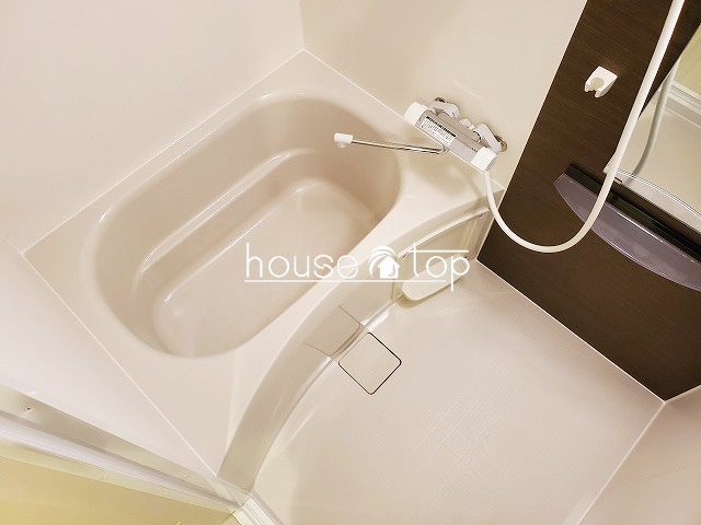 バス・シャワールーム　浴室換気乾燥機完備