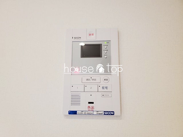 玄関　TVモニターホン完備