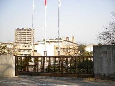 小学校　岡崎市立三島小学校（小学校）まで597m