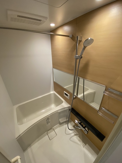 バス・シャワールーム　一日の疲れを癒してくれる大事な場所。