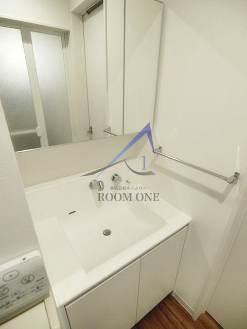洗面設備　洗面台です。