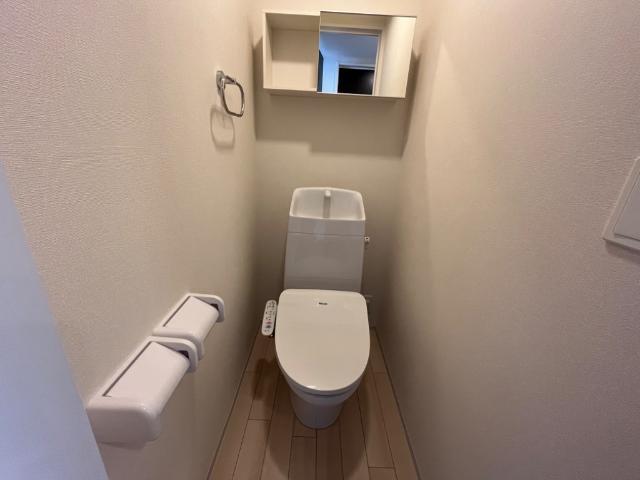 トイレ　シャワー付トイレ