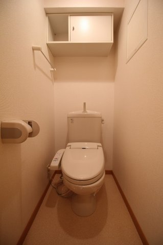トイレ　シンプルで使いやすいトイレです