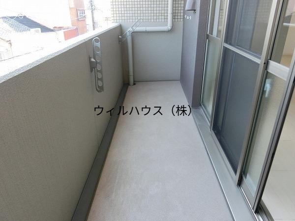 バルコニー　南向きバルコニー！