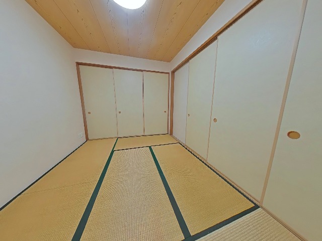リバーガーデン千里中央の居間写真