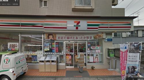 コンビニ　セブン－イレブン 横浜六角橋店（コンビニ）まで406m