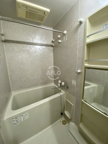 バス・シャワールーム　ローズコーポ本町　浴室
