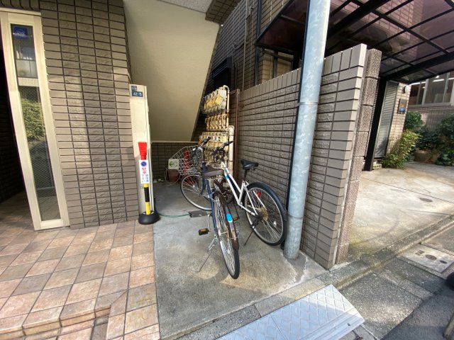 ロビー　建物の内部です