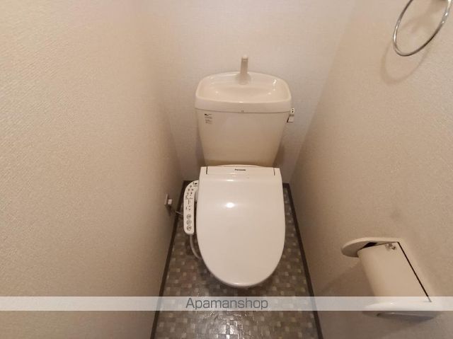 仙台市地下鉄東西線 荒井駅 徒歩11分 3階建 築23年のトイレ写真