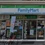 コンビニ　ファミリーマート（コンビニ）まで393m