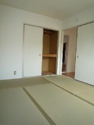 アンダンテAの居間写真