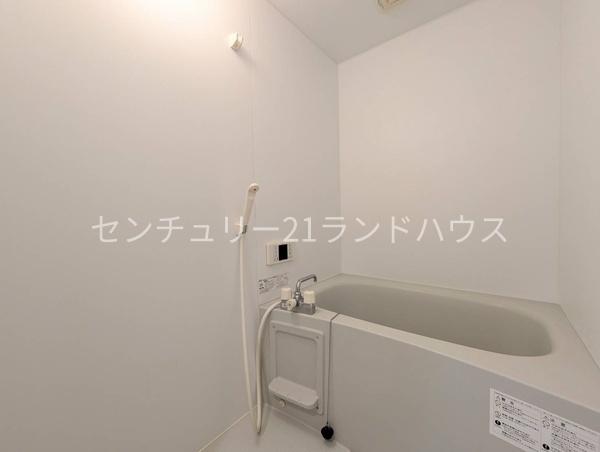 バス・シャワールーム　バスルーム
