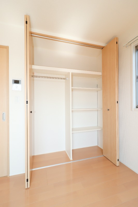 収納　図面と現状に相違がある場合には現状を優先