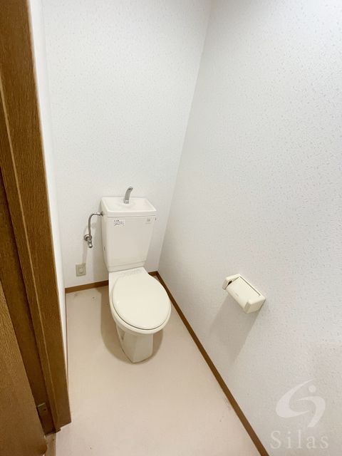 地下鉄谷町線 文の里駅 徒歩6分 3階建 築24年のトイレ写真