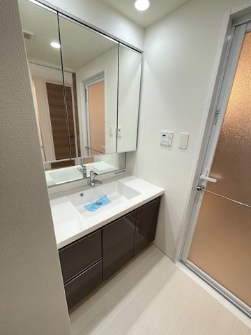 レジディア大手町北の内装写真