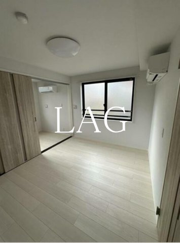 居室・リビング　洋室のお部屋です。