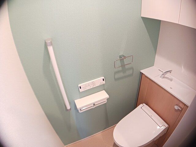 トイレ　コンパクトで使いやすいトイレです
