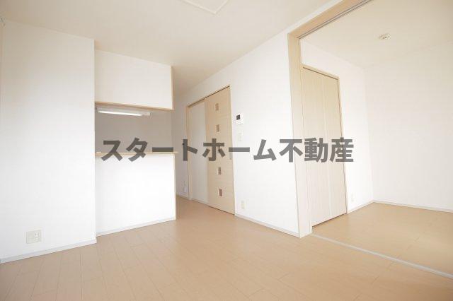 居室・リビング　ゆったり過ごせる居間です