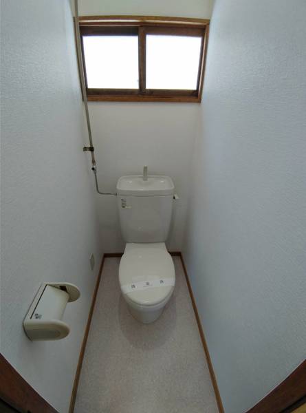 【桜荘のトイレ】