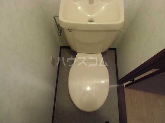 【サンライズ１５のトイレ】
