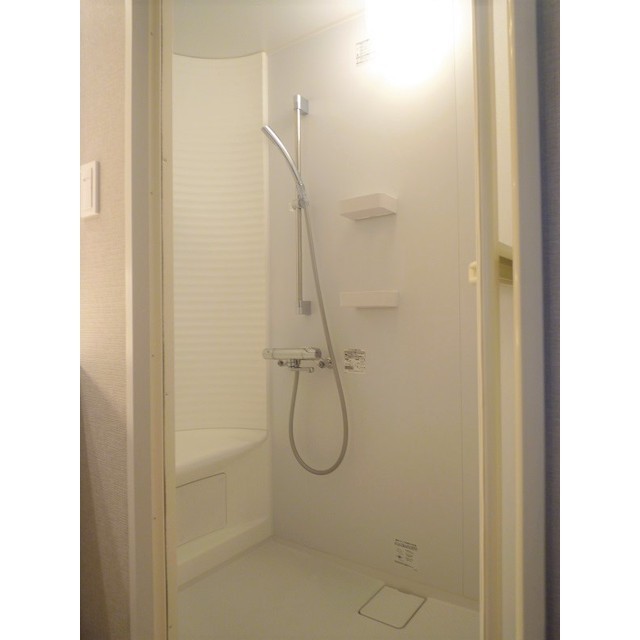 バス・シャワールーム　シャワールーム