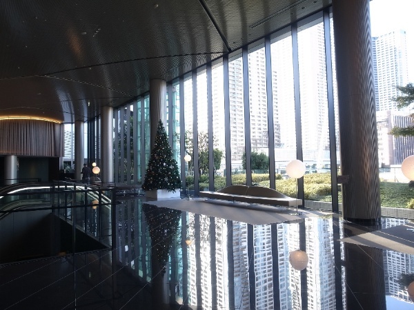 エントランス　グランドエントランス