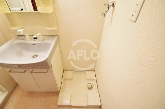 洗面設備　メゾン・デ・ノムラ島之内　洗面脱衣所