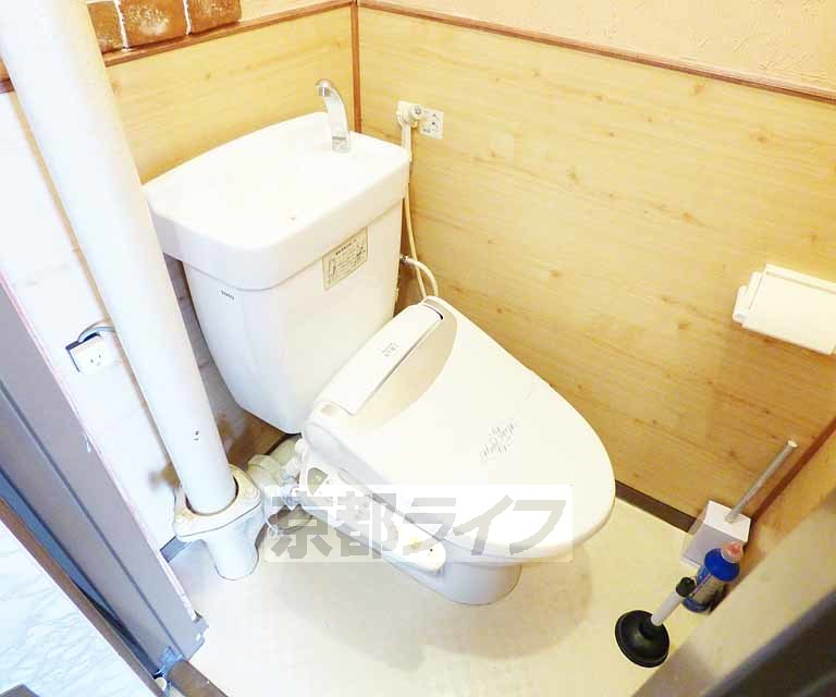 トイレ　清潔感のあるトイレです。