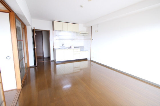 居室・リビング　※別部屋の写真です