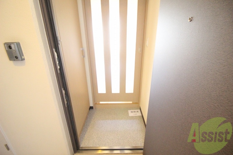 玄関　シューズＢＯＸついております