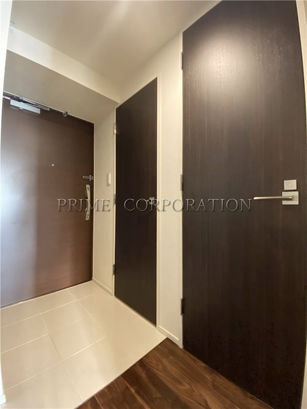 玄関　※参考写真※