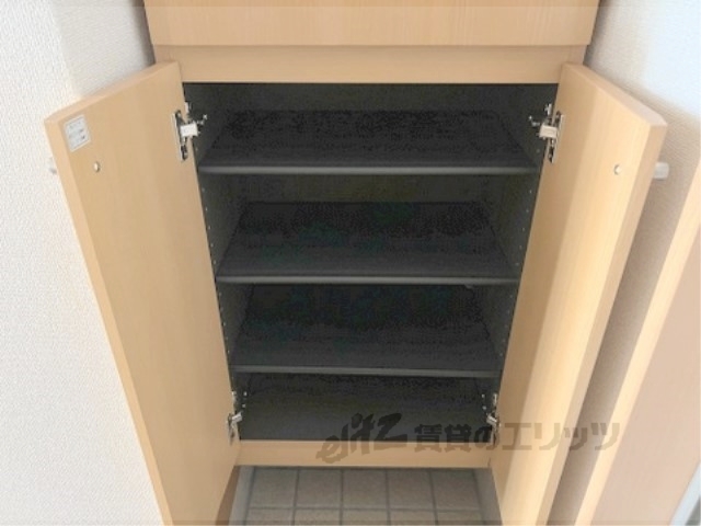 収納　下駄箱